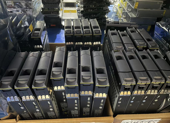 X90-412B-R6 Netapp Ds4243 Kệ đĩa Ds4246 600gb 2.5 0B31722 15K 6Gbps SAS